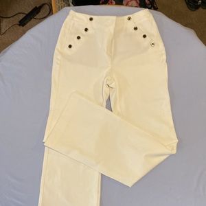 Winter White House Black Market beautiful white tall pants Excellent Condition
